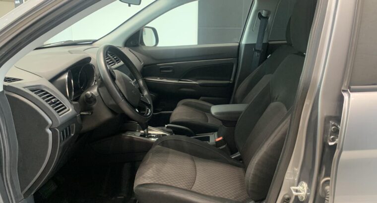 Mitsubishi RVR SE 2019